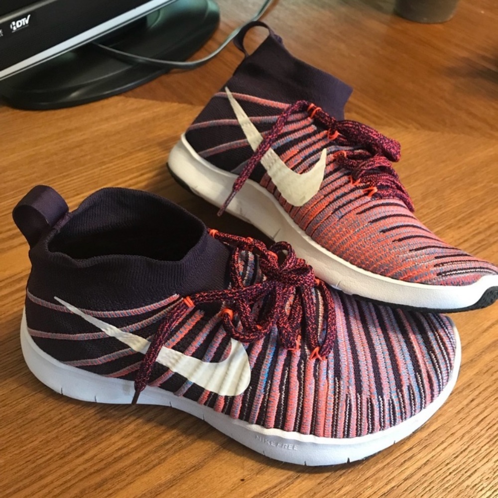 Nike flyknit trainers